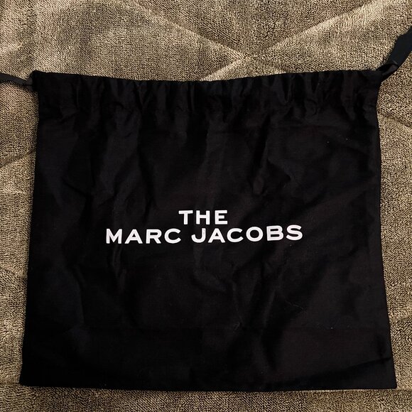 Marc Jacobs The Leather Tote Bag Crossbody Black - Picture 9 of 12